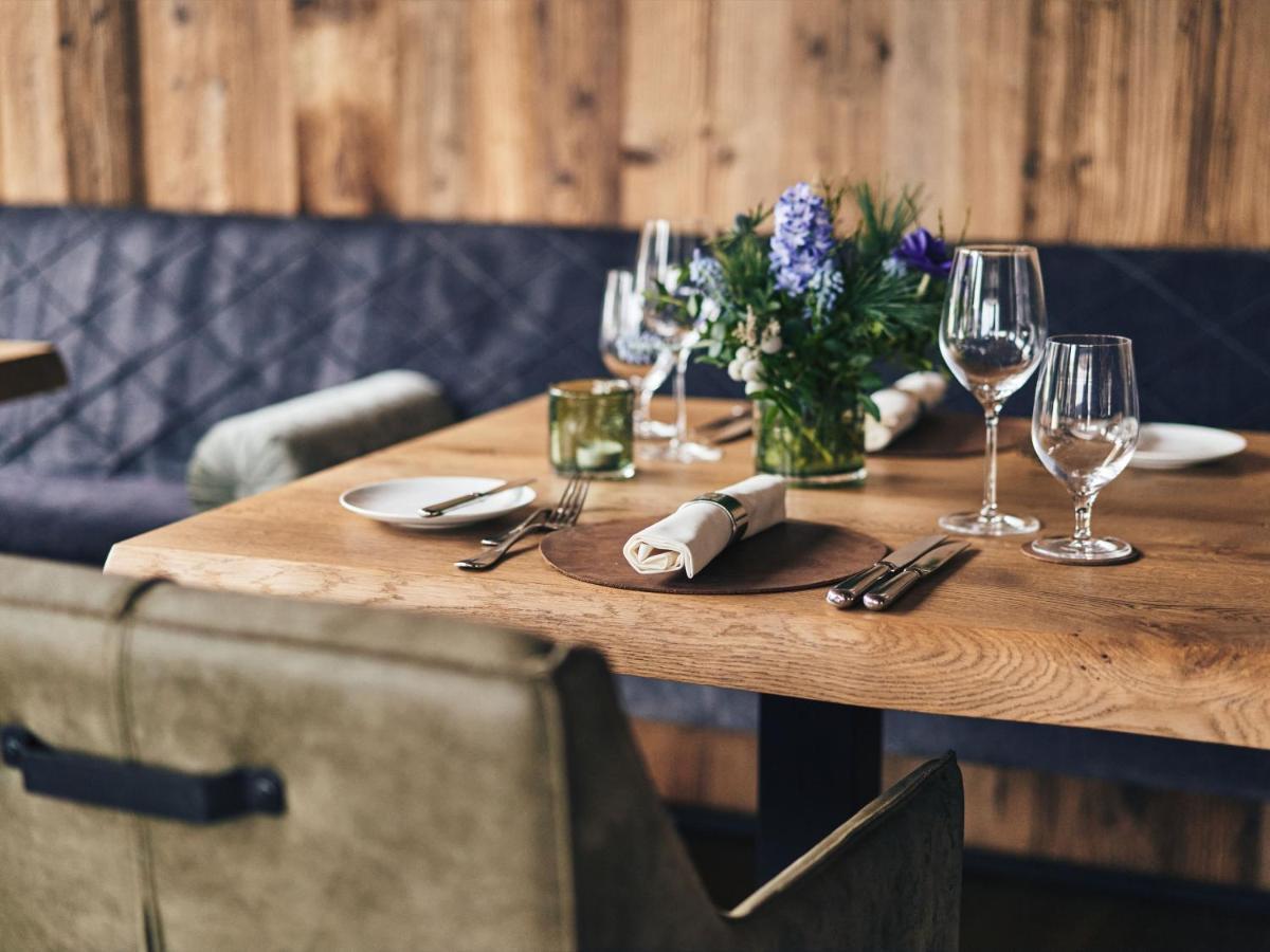 A-Rosa Ifen Hotel Kleinwalsertal Hirschegg  Екстериор снимка Restaurant Dolder Grand