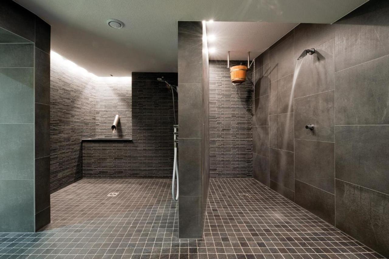 A-Rosa Ifen Hotel Kleinwalsertal Hirschegg  Екстериор снимка A shower